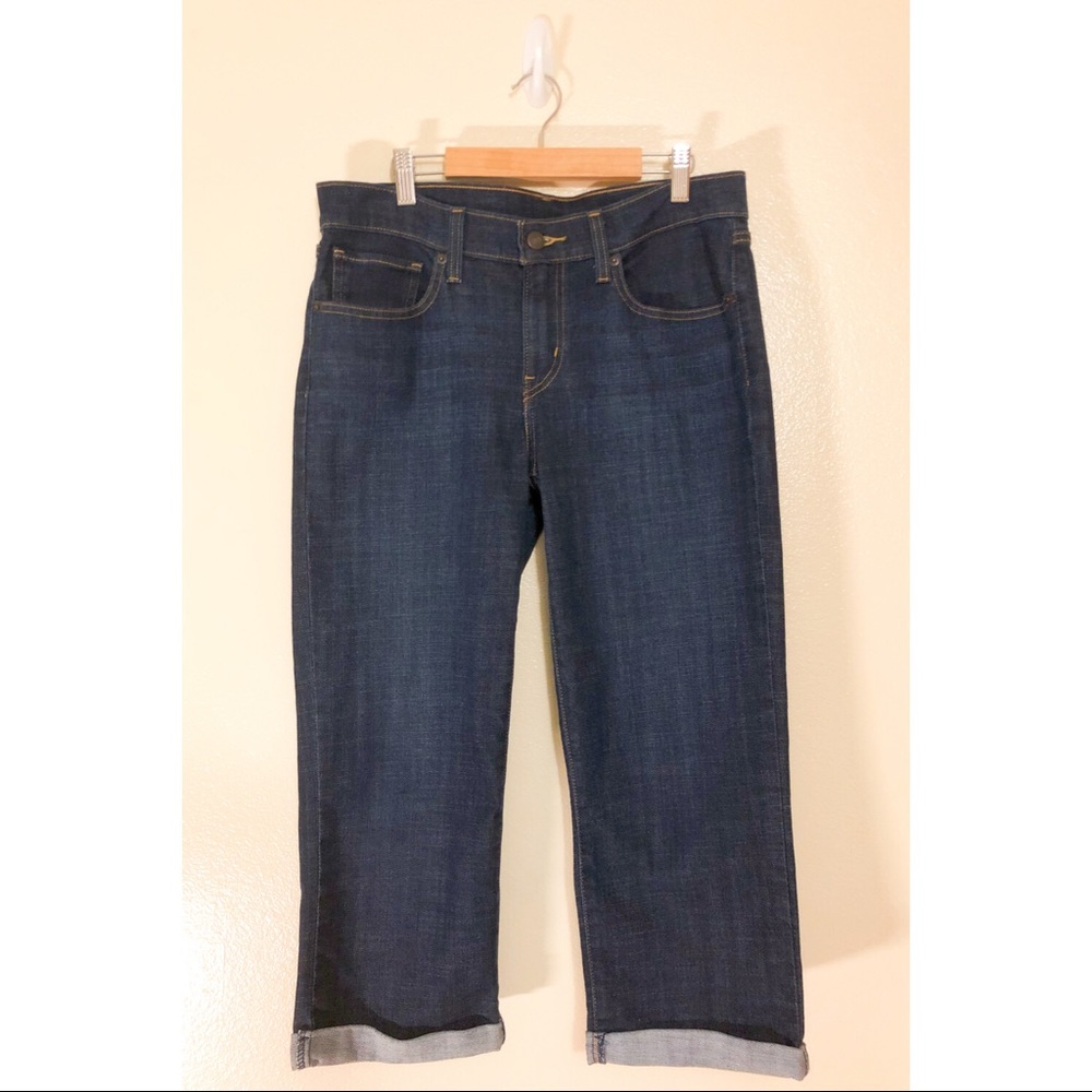 LEVI’S women’s cropped jeans